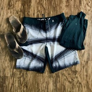 Hurley phantom striped board short